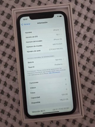 iPhone XR 128 GB Negro + Cargador