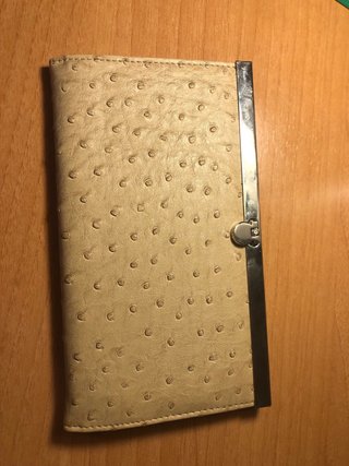 8 Carteras y 1 Funda de Gafas
