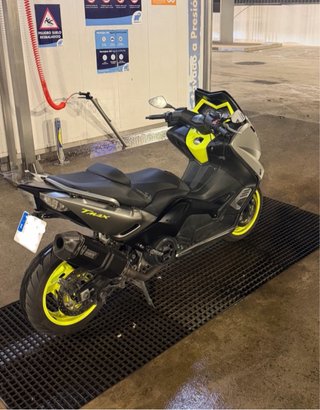 Yamaha T-MAX ABS