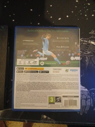 EA Sports FC 24 PS5 + Caja Metálica/Steelbook