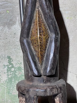 Escultura Africana Figurativa