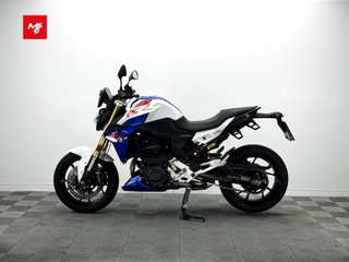 BMW F 900 R 2024 4050 kms.