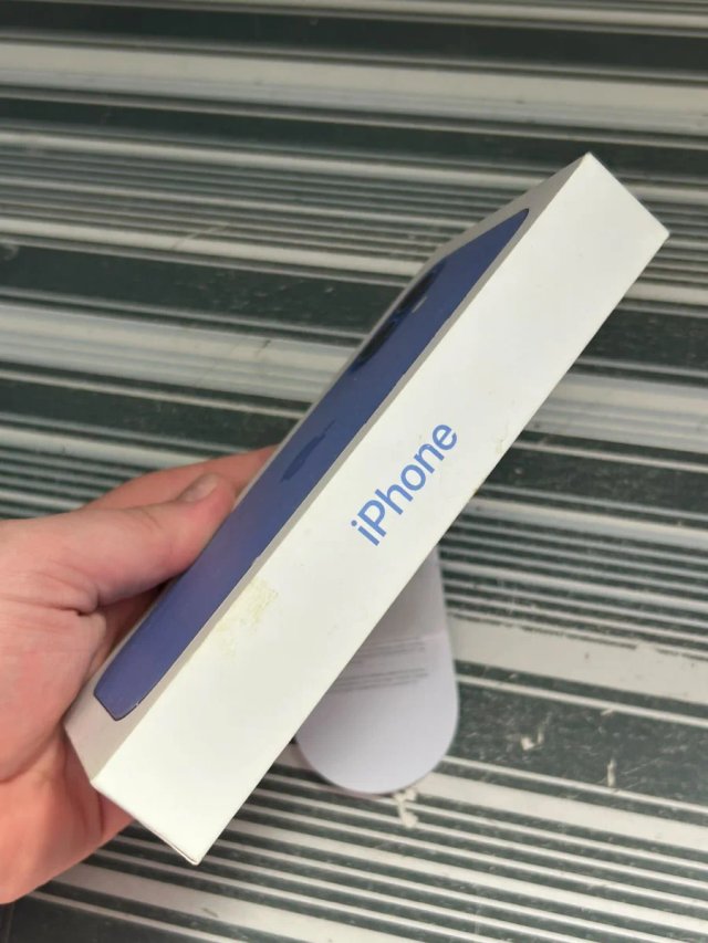 Caja vacía para iPhone 16 Ultramarine 256 Gb