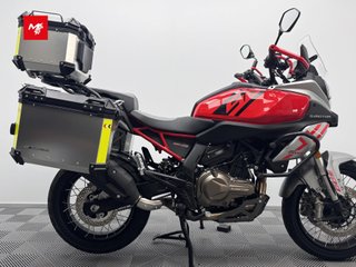 QJ MOTOR SRT 600 SX 2026 906 kms.