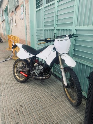 Rieju RR Enduro/Motocross Blanca y Dorada