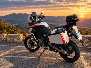 Ducati Multistrada V4 Rally Adventure Moto