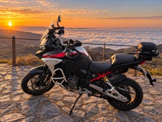 Ducati Multistrada V4 Rally Adventure Moto