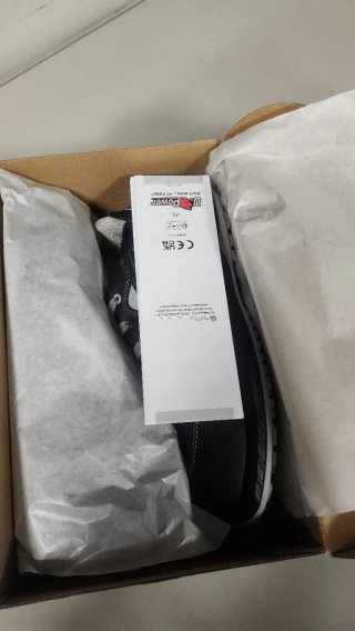 Zapatos de seguridad U-Power negros y grises