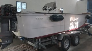 Barco Mascato 6,80m con Motor Yamaha 250-4 Y