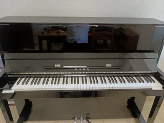 Piano acústico Kawai ND21