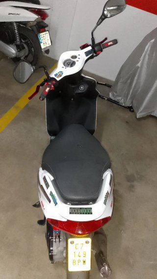Yamaha Jog RR Scooter Blanco