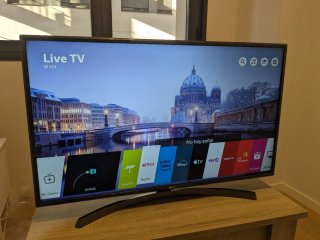 TV LG UHD AI ThinQ 43"