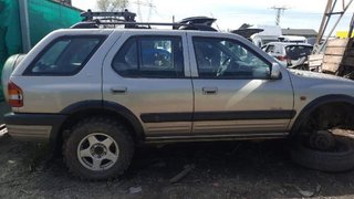Opel 07059827 paragolpes trasero frontera b 222445