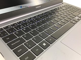 pc portatil samsung galaxybook 4