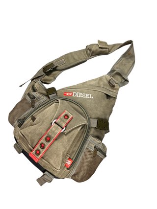 Bandolera Diesel Tactica Y2K Lona Caqui Mochila