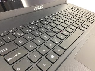 pc portatil asus x550cl