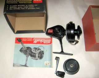 Carrete de pesca Mitchell 320