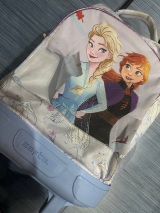 Mochila Frozen con carro y ruedas.