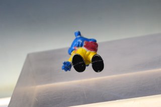 Figura PVC: Pitufo torero traje amarillo. Los Pitufos. Bootleg.