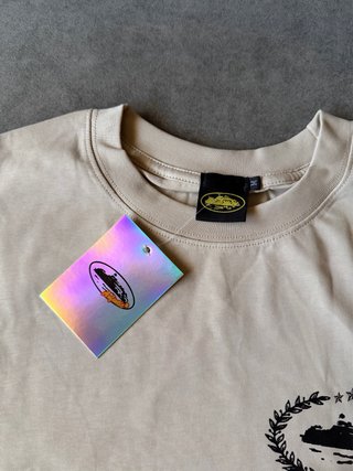Camiseta Corteiz Beige