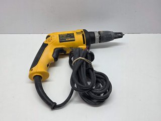 atornillador electrico dewalt dw275kn-qs