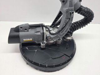 lijadora excentrica titan titan ttb927sdr