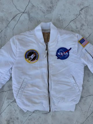 Chaqueta Bomber Alpha Industries NASA Blanca
