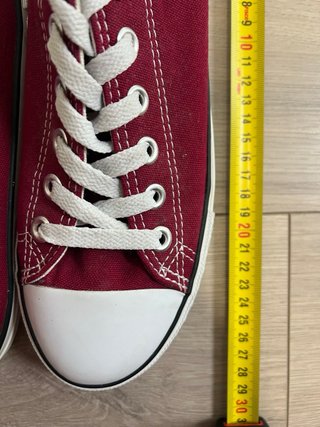 Zapatillas deportivas estilo Converse granate