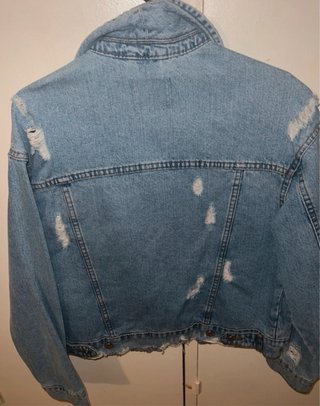 Chaqueta vaquera Stradivarius desgastada Talla M