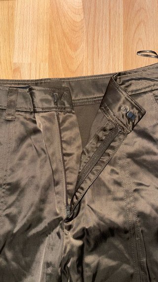 Pantalón cargo Zara verde militar Talla M