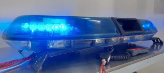 Puente de luces LED azul