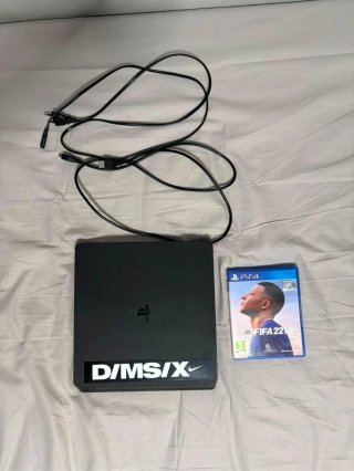 PS4 Slim Negra + FIFA 23