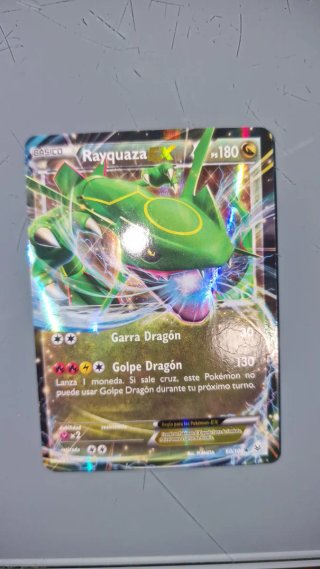 Carta Pokémon Rayquaza EX cielos rugientes