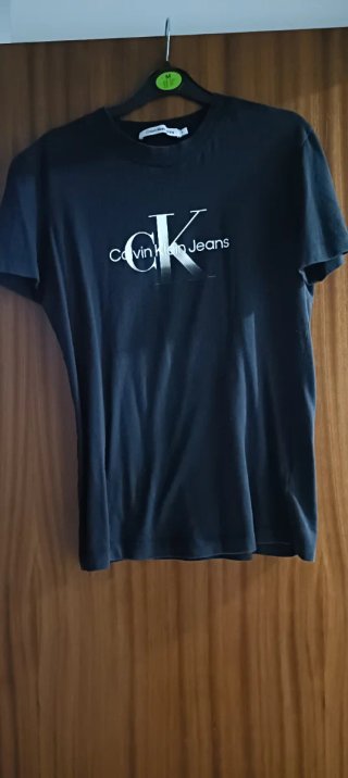 Camiseta Calvin Klein Jeans Negra Talla M