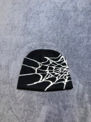 Beanie Ragno Nero Bianco Y2K Streetwear