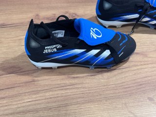 Botas de fútbol Adidas Predator