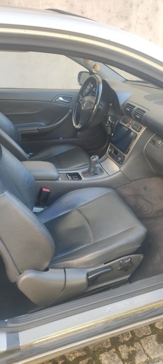 Mercedes-Benz  CLK 2002