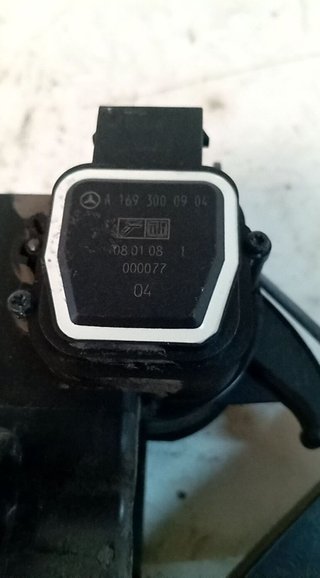 A1693000904 pedal acelerador mercedes-benz 129714