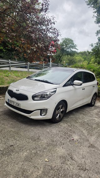 Kia Carens 2016, 300.000km, etiqueta ECO