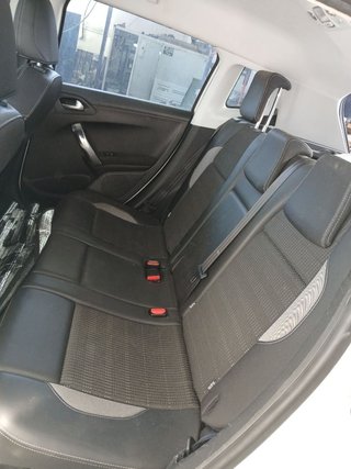 ASIENTOS TRASEROS Peugeot 2008 (03.2013->)