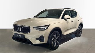 VOLVO XC40 2.0 B3 MHEV CORE DCT 163 5P