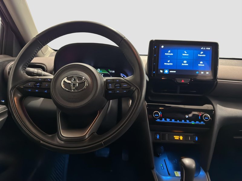 Toyota Yaris 2021, foto 10