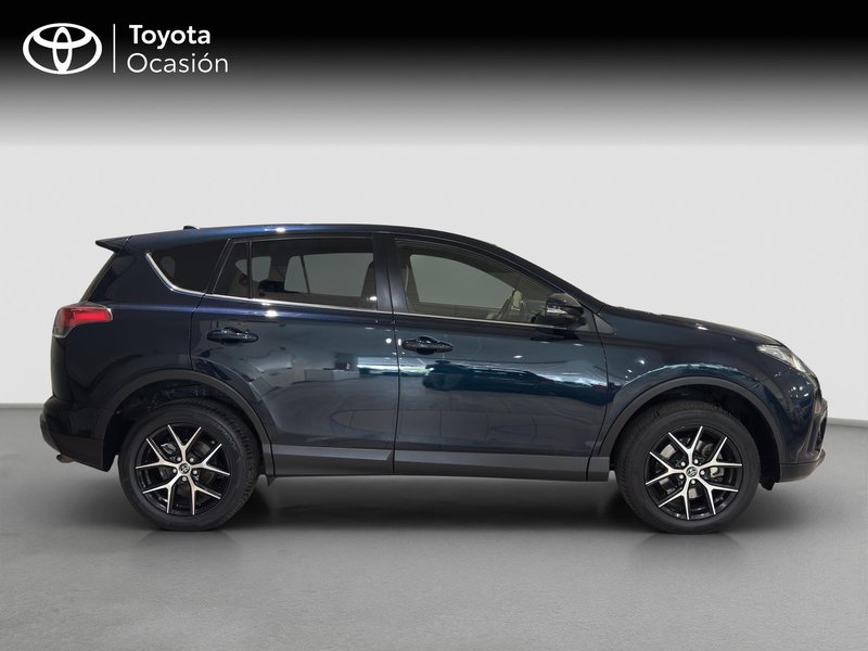 Toyota RAV4 2018, foto 17