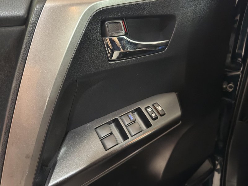 Toyota RAV4 2018, foto 20