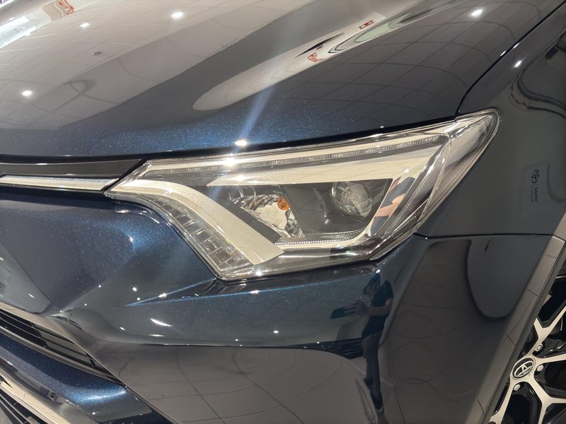 Toyota RAV4 2018, foto 33