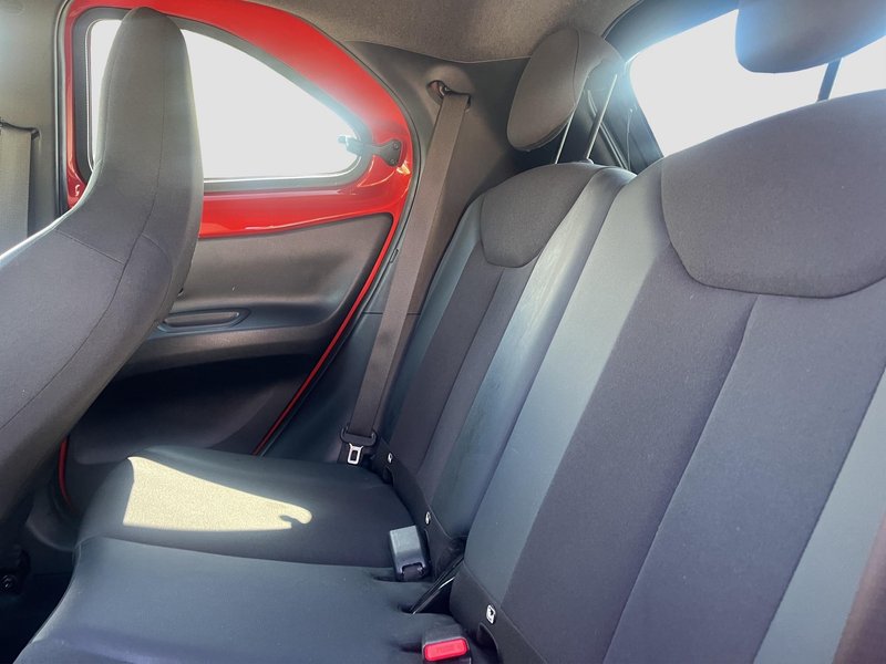 Toyota Aygo 2022, foto 11