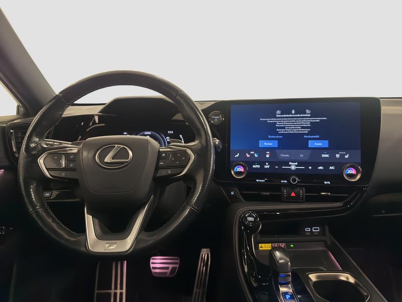 Lexus NX 2022, foto 9