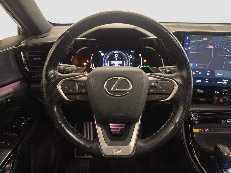 Lexus NX 2022, foto 13