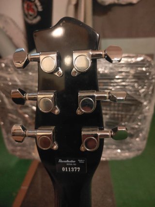 Danelectro 52 Guitarra Eléctrica