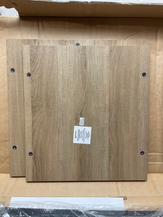 Mesa Auxiliar Amazon Basics 40x40 cm